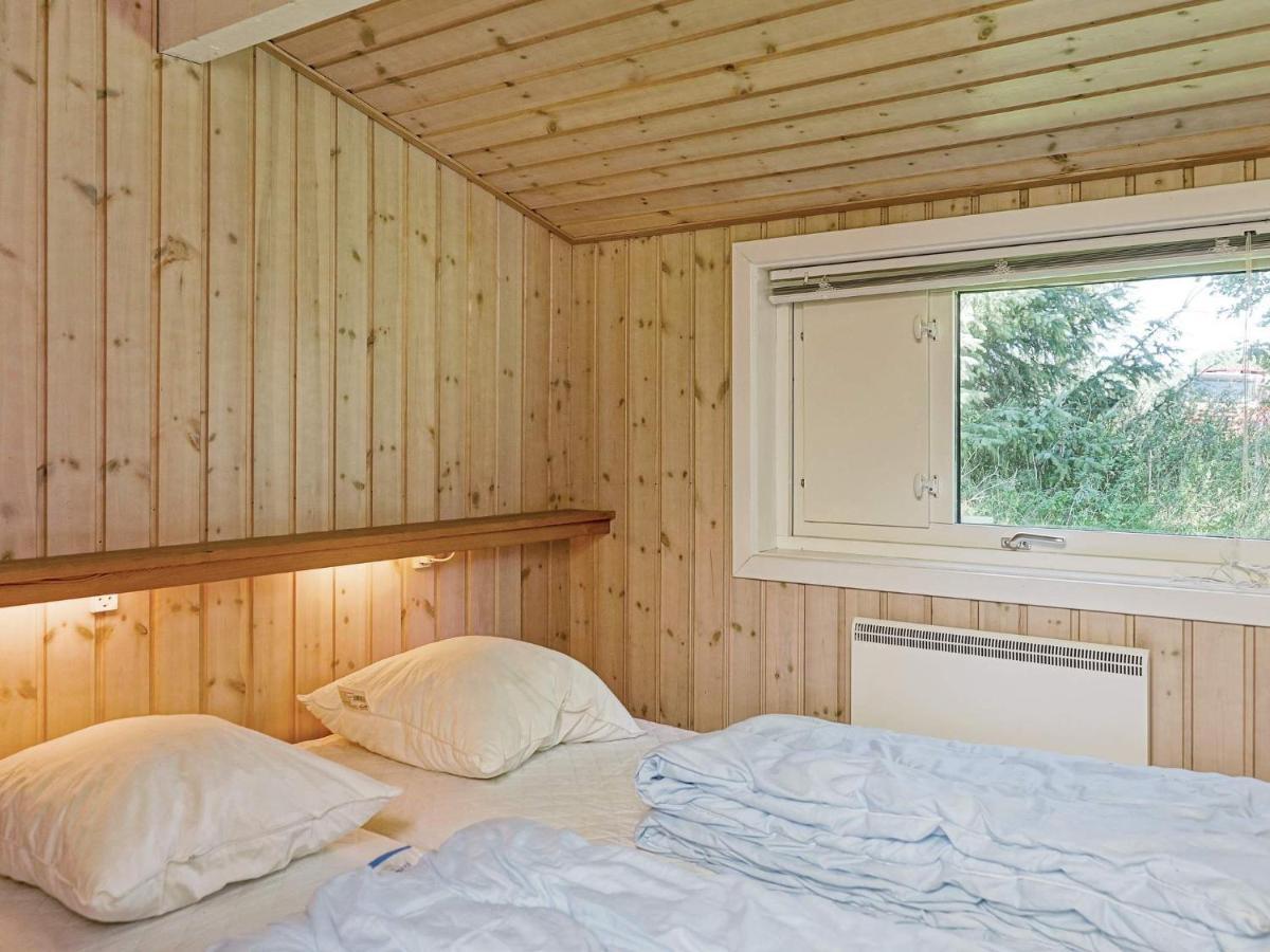 12 Person Holiday Home In Aakirkeby Vester Somarken ภายนอก รูปภาพ